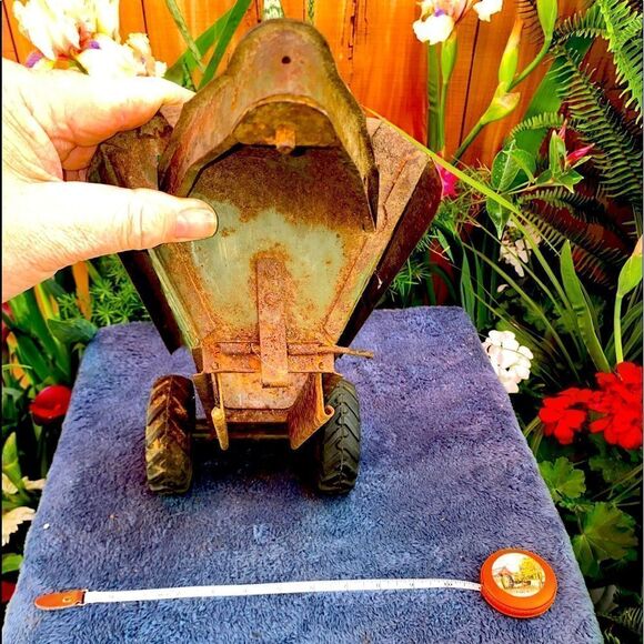 1950’s antique toy earth mover tractor and dump by Euclid Pioneer - Picture 12 of 15